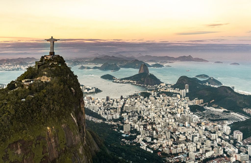 How much spending money for rio de janeiro | ATM24h