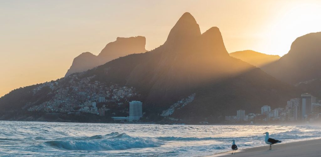 Cambio de dinero en Río de Janeiro - Guía para Obtener Efectivo en la Ciudad | ATM24h