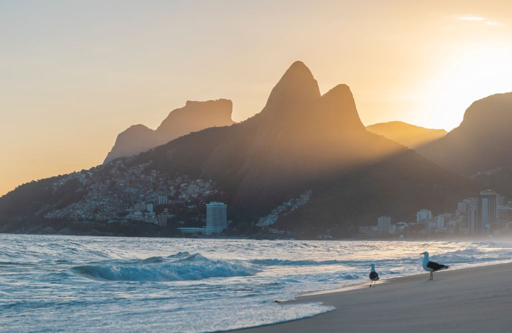 Cambio de dinero en Río de Janeiro - Guía para Obtener Efectivo en la Ciudad | ATM24h